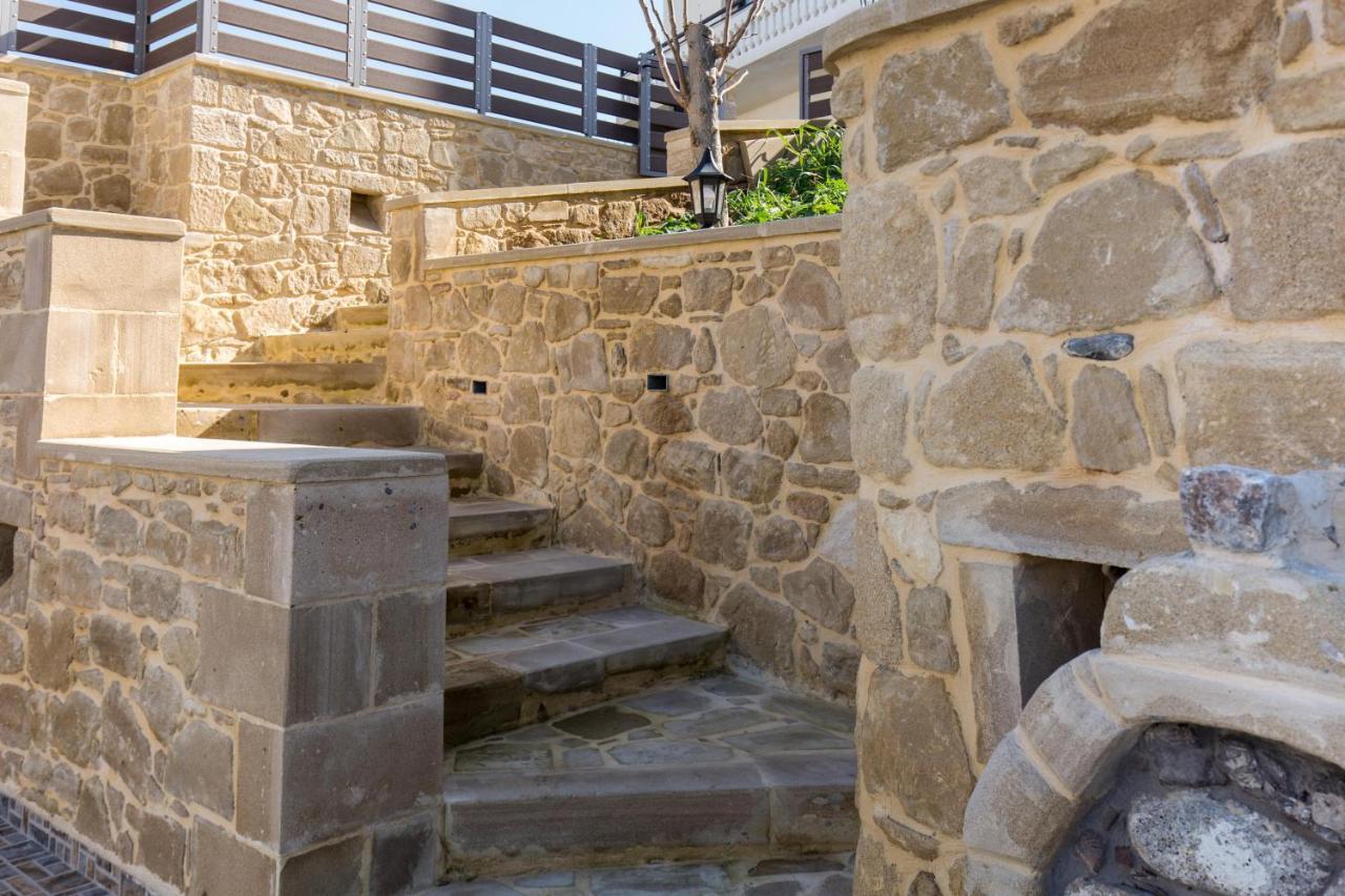Castello Villa - Seaview Villa Atop The Venetian Walls Kissamos Exterior photo