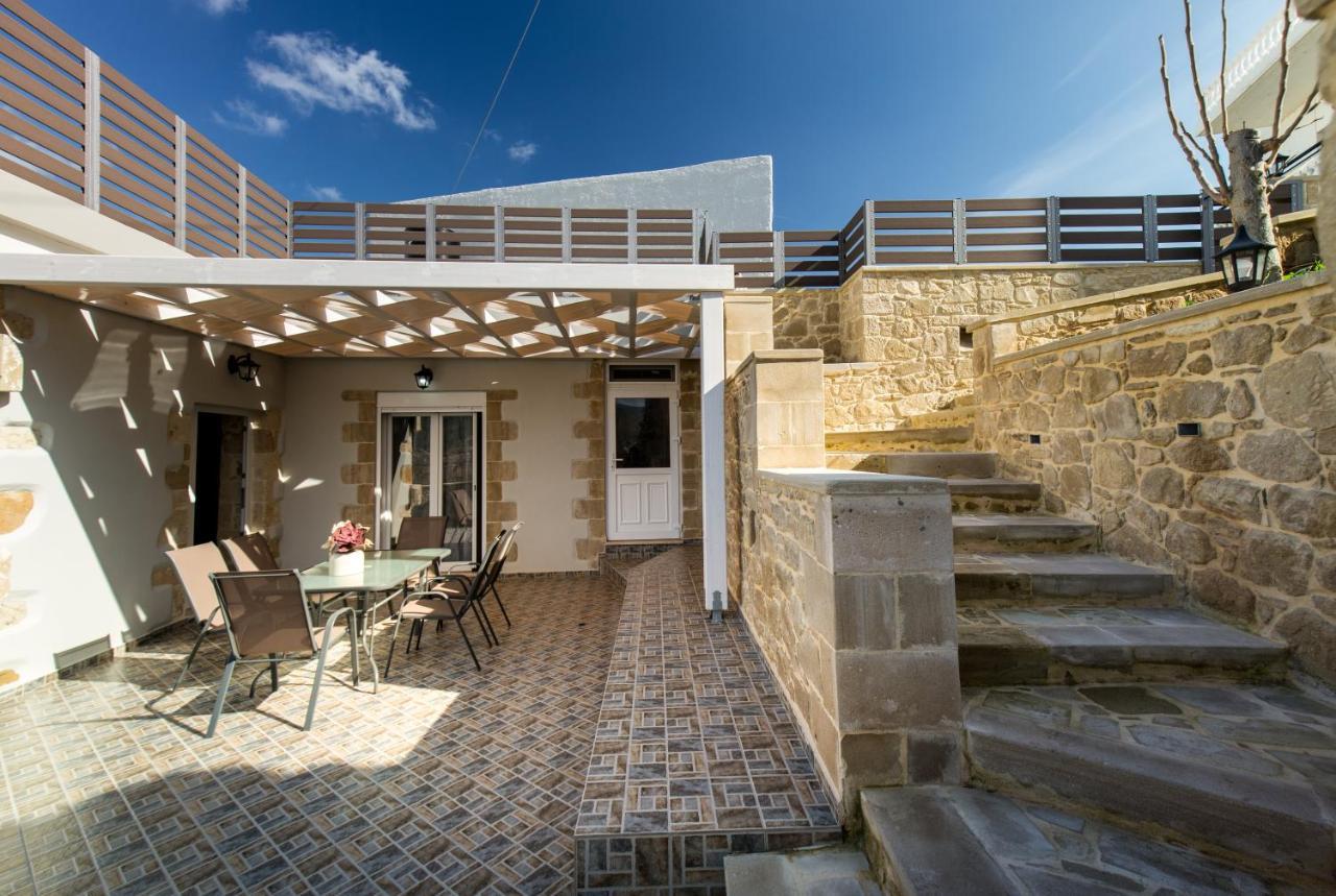 Castello Villa - Seaview Villa Atop The Venetian Walls Kissamos Exterior photo