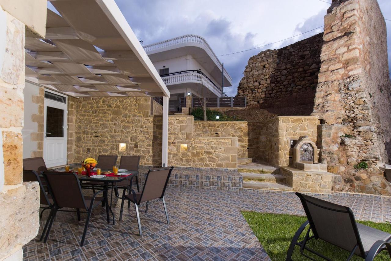 Castello Villa - Seaview Villa Atop The Venetian Walls Kissamos Exterior photo